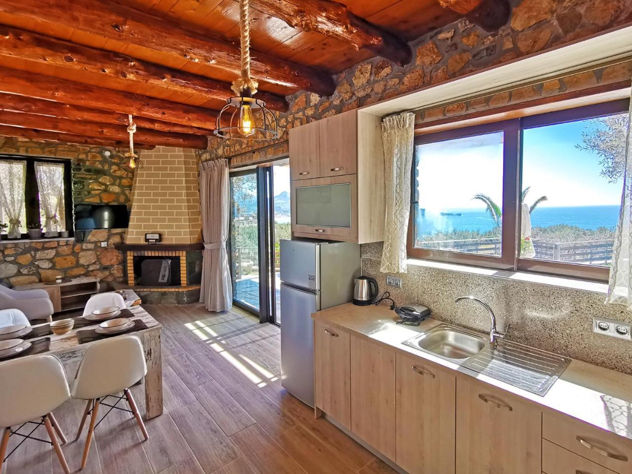 פלאקיאס Souda Bay Cottage מראה חיצוני תמונה