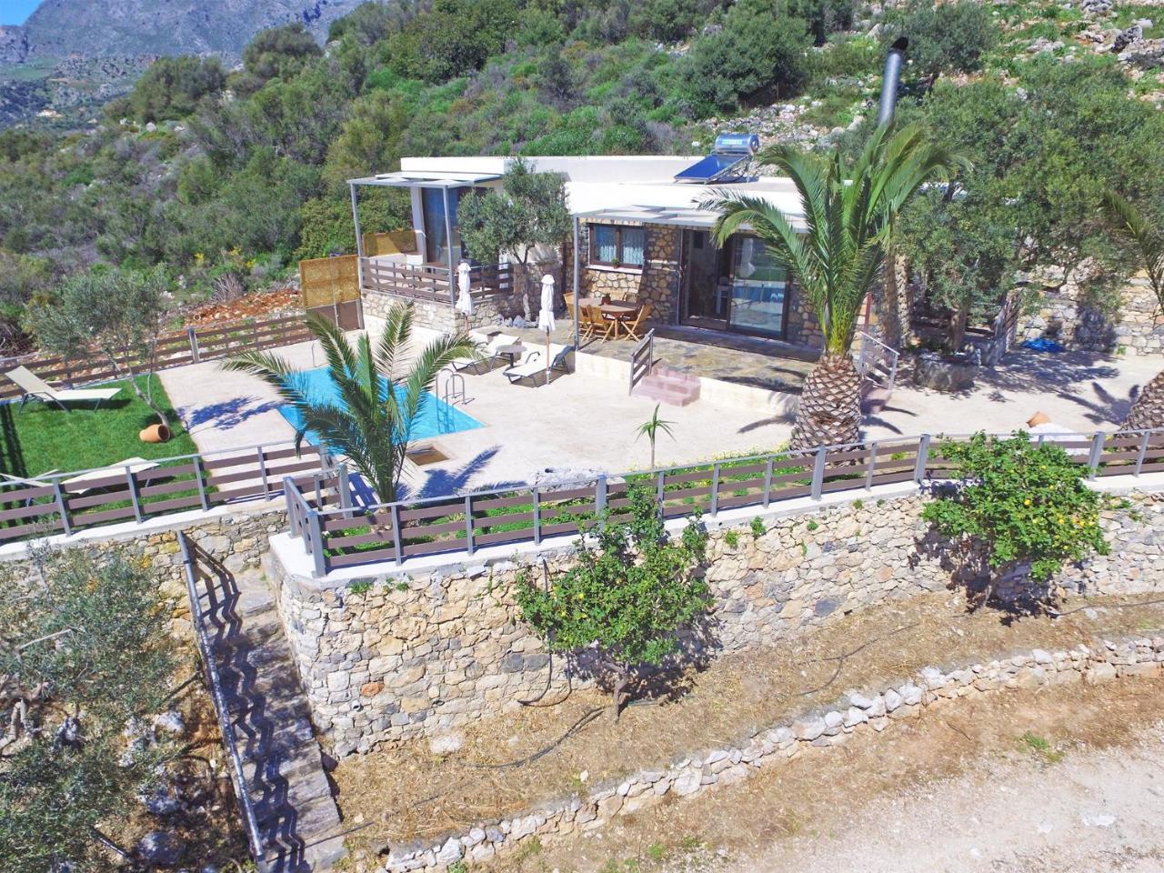פלאקיאס Souda Bay Cottage מראה חיצוני תמונה